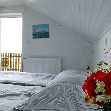 Δωμάτια σε οικογενειακή κατοικία Celinka *