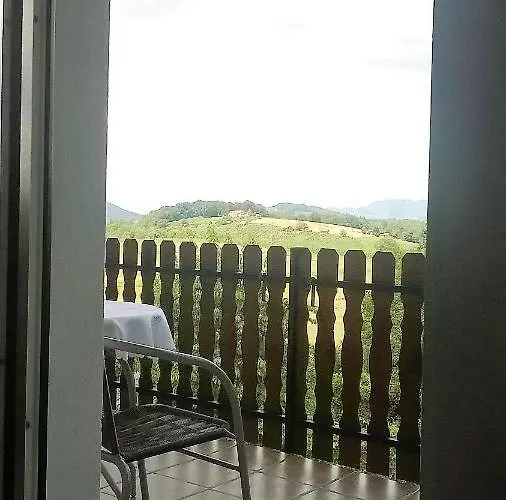 منزل للإقامة Celinka Raka